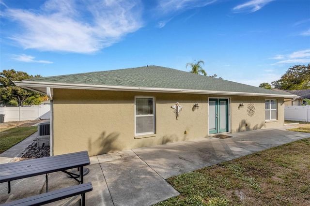 4324 EASTWOOD DRIVE, Sarasota, FL 34232