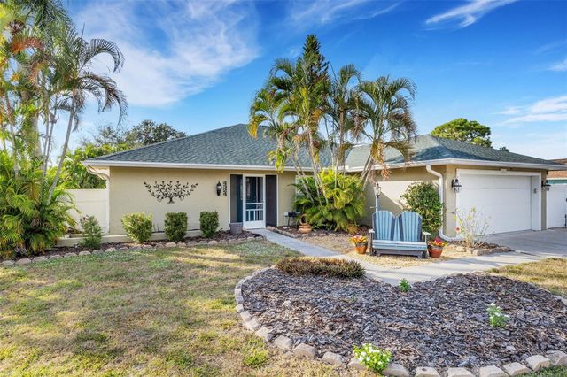 4324 EASTWOOD DRIVE, Sarasota, FL 34232