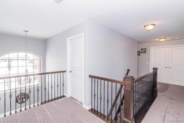 464 Overlook Drive, Oxford Charter Township, MI 48371