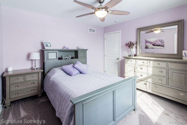 464 Overlook Drive, Oxford Charter Township, MI 48371