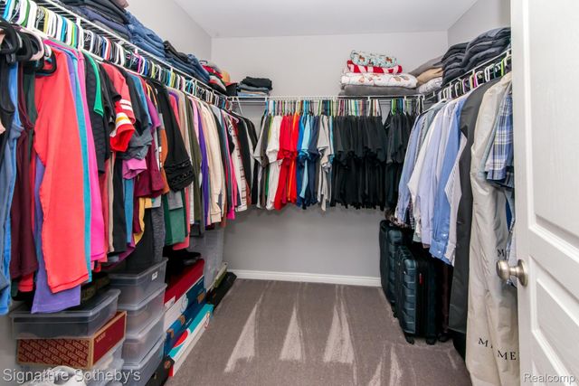 464 Overlook Drive, Oxford Charter Township, MI 48371