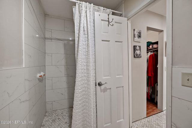 1834 BUCCANEER Circle E, Jacksonville, FL 32225