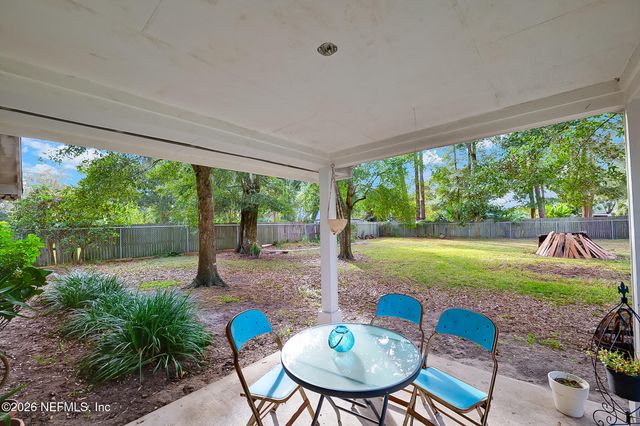 1834 BUCCANEER Circle E, Jacksonville, FL 32225