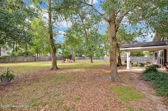 1834 BUCCANEER Circle E, Jacksonville, FL 32225