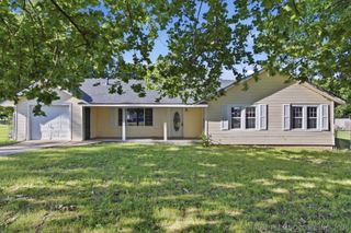 401 E Main Street, Beggs, OK 74421