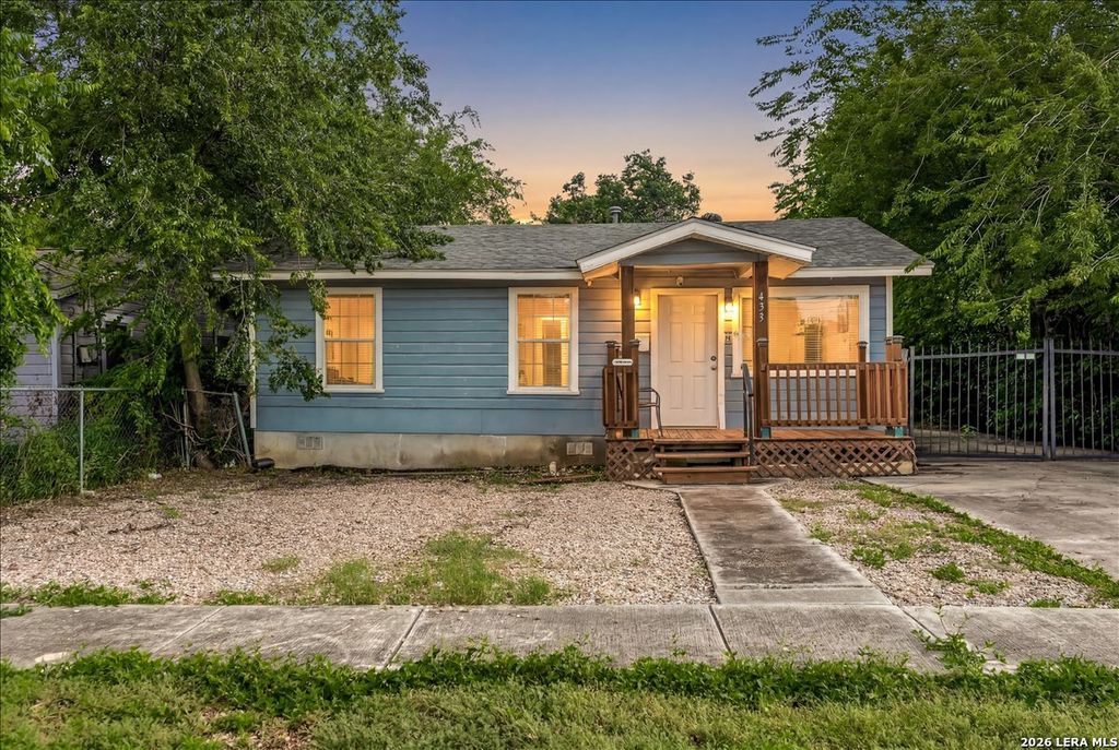423 Princeton Ave, San Antonio, TX 78201