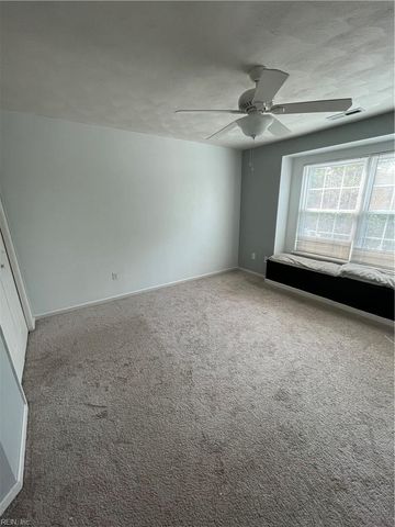 600 Windmill PT, Chesapeake, VA 23322