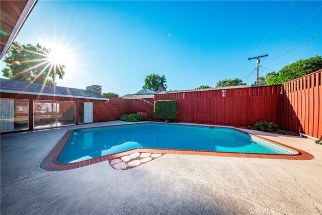 10132 La Cima, Whittier, CA 90603