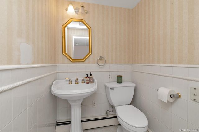 1443 Park Street, Atlantic Beach, NY 11509