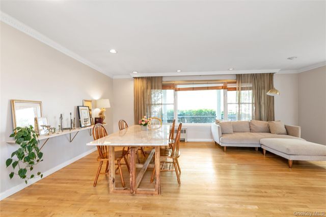 1443 Park Street, Atlantic Beach, NY 11509