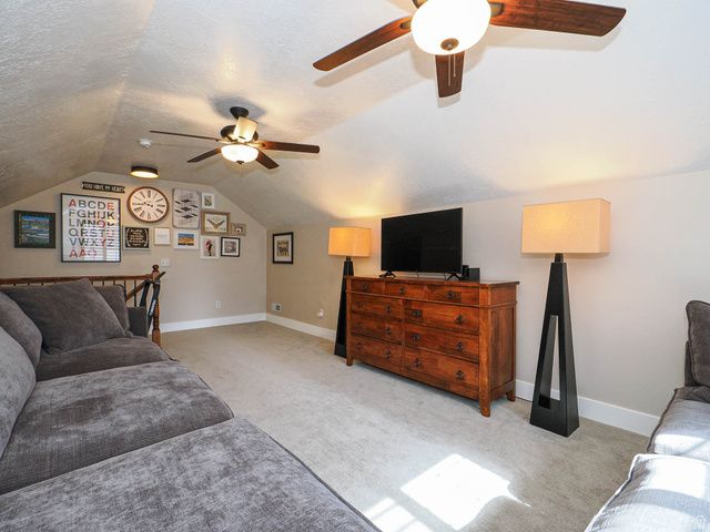12334 S SACAJEWA ST, Riverton, UT 84096