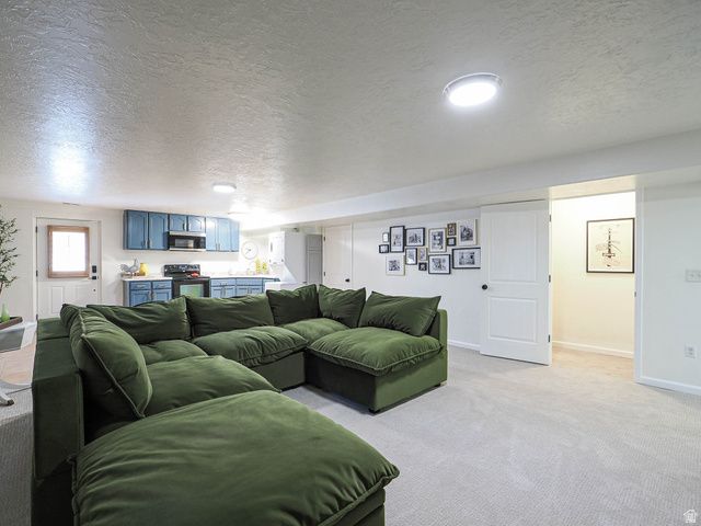 12334 S SACAJEWA ST, Riverton, UT 84096