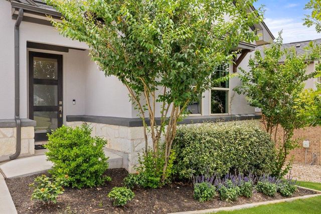 6320 Empresa DR, Austin, TX 78738