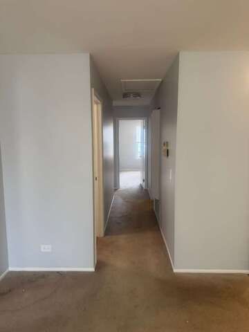 287 Pembridge Lane B2, Schaumburg, IL 60193