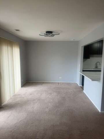 287 Pembridge Lane B2, Schaumburg, IL 60193