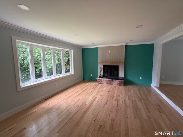 46 Forest Court North, Hamden, CT 06518