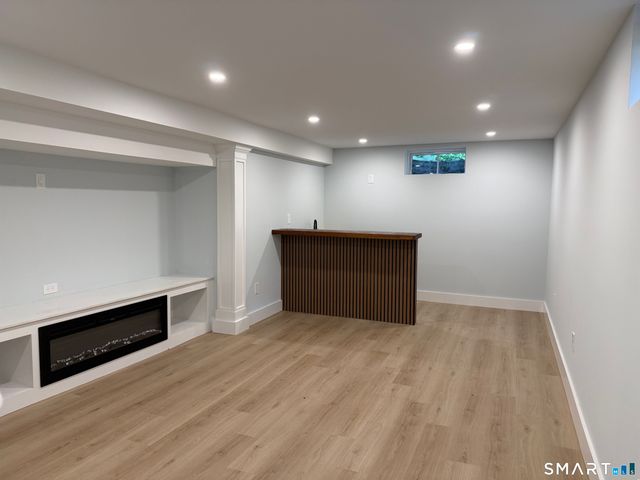 46 Forest Court North, Hamden, CT 06518