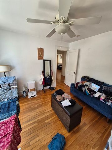 15 White St 1, Arlington, MA 02474