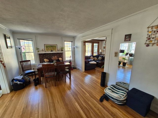 15 White St 1, Arlington, MA 02474
