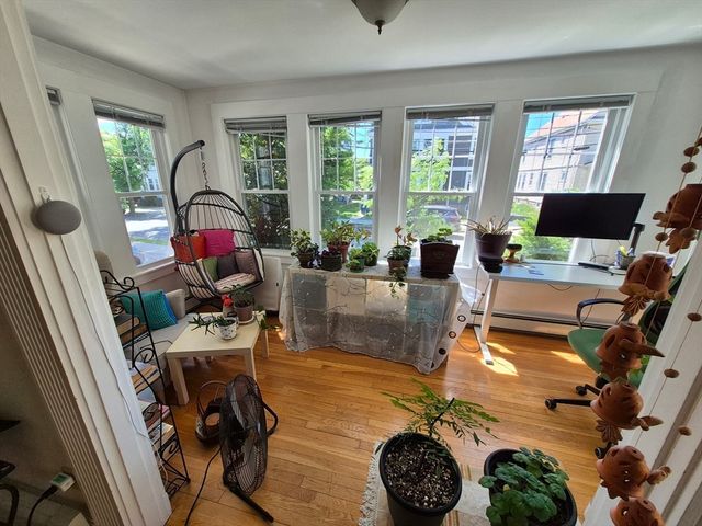 15 White St 1, Arlington, MA 02474