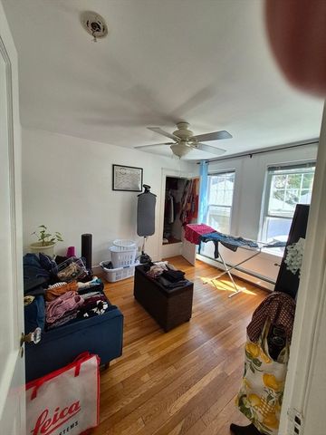15 White St 1, Arlington, MA 02474
