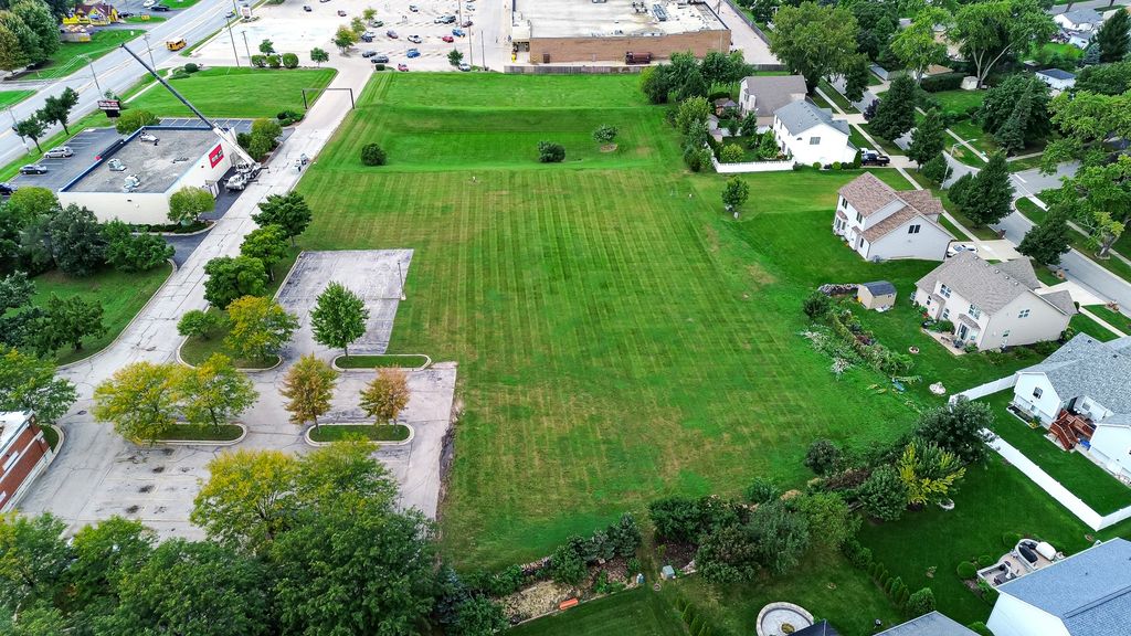275 E Roosevelt Road, West Chicago, IL 60185 — exterior