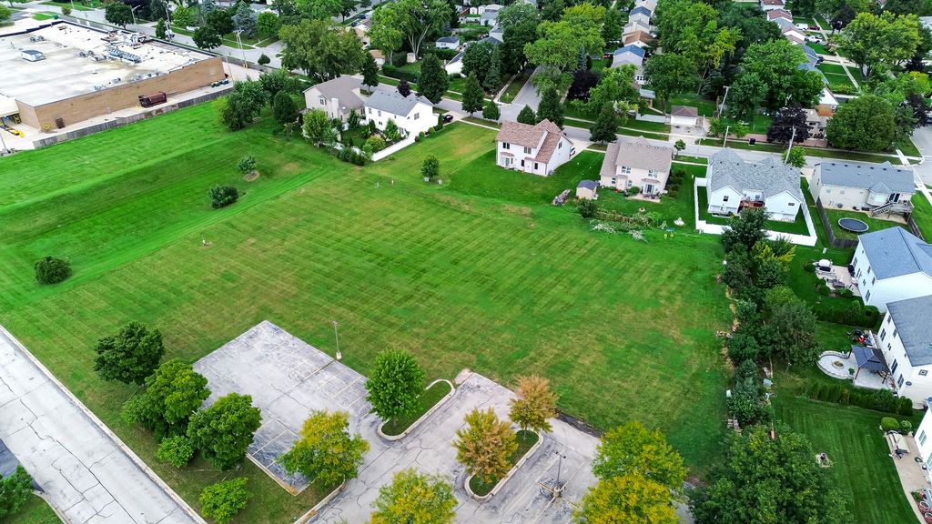 275 E Roosevelt Road, West Chicago, IL 60185 — photo 2