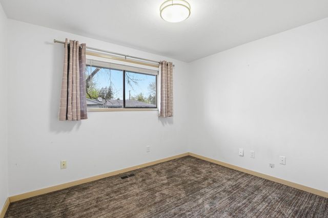 6506 N Elizabeth St, Spokane, WA 99208