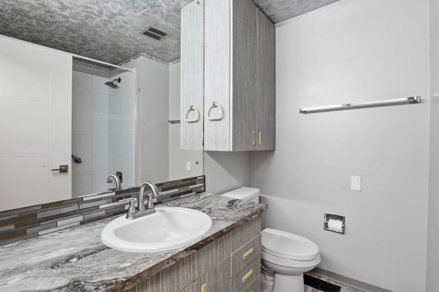 6506 N Elizabeth St, Spokane, WA 99208