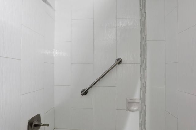 6506 N Elizabeth St, Spokane, WA 99208