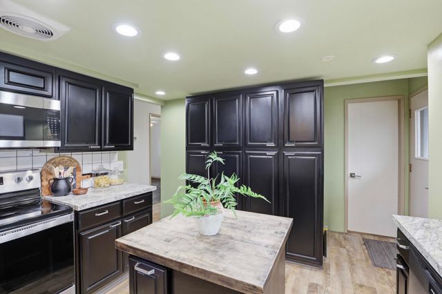 6506 N Elizabeth St, Spokane, WA 99208