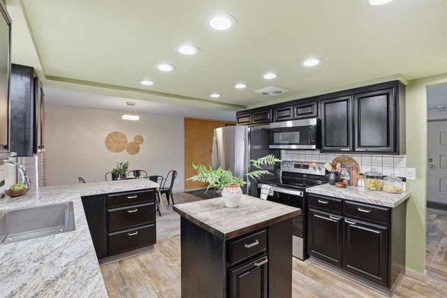 6506 N Elizabeth St, Spokane, WA 99208