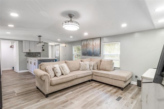 265 County Road 4261, Dayton, TX 77535