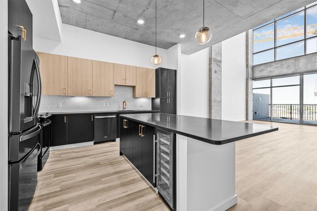 221 MAIN STREET N PH 1603, St Petersburg, FL 33716