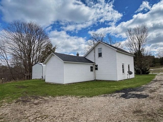 4409 W 1 Mile Road, Lincoln Twp-newaygo, MI 49349