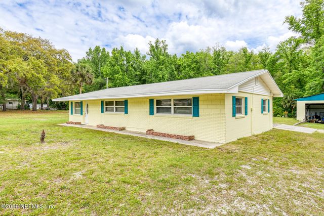 104 HEIDT Lane, Palatka, FL 32177
