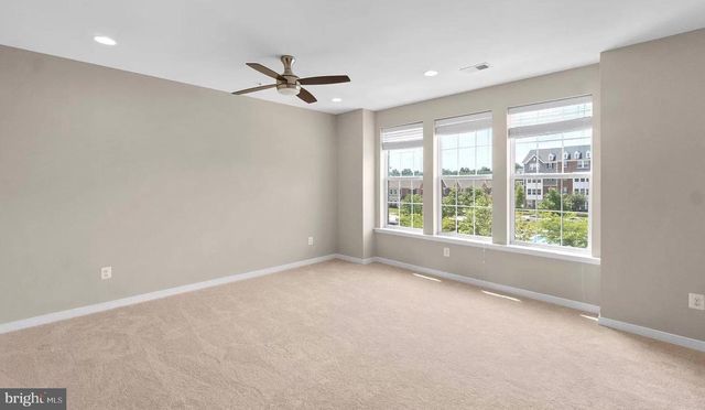 25552 CASALE TER, Chantilly, VA 20152