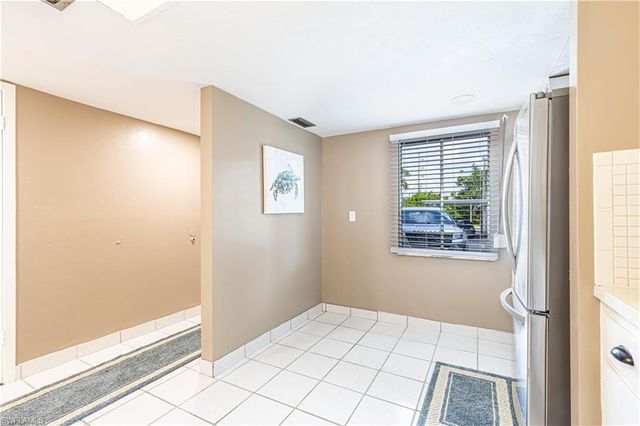2244 Winkler AVE 108, Fort Myers, FL 33901