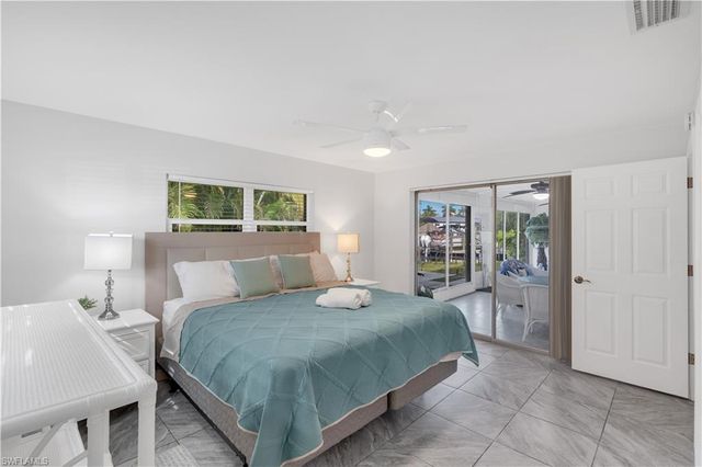 5602 Driftwood PKWY, Cape Coral, FL 33904