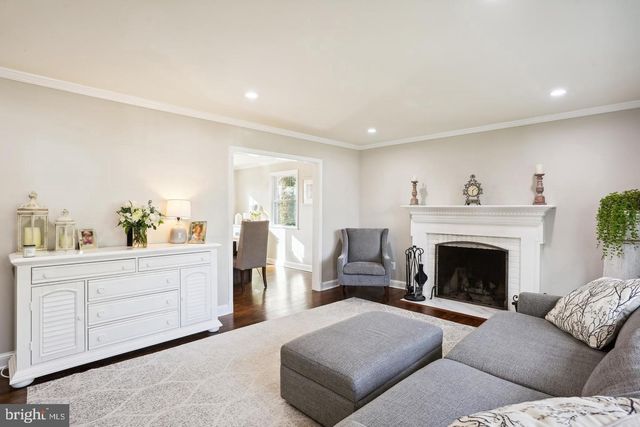 7832 FULBRIGHT CT, Bethesda, MD 20817