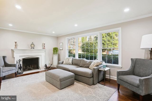 7832 FULBRIGHT CT, Bethesda, MD 20817