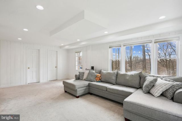 7832 FULBRIGHT CT, Bethesda, MD 20817
