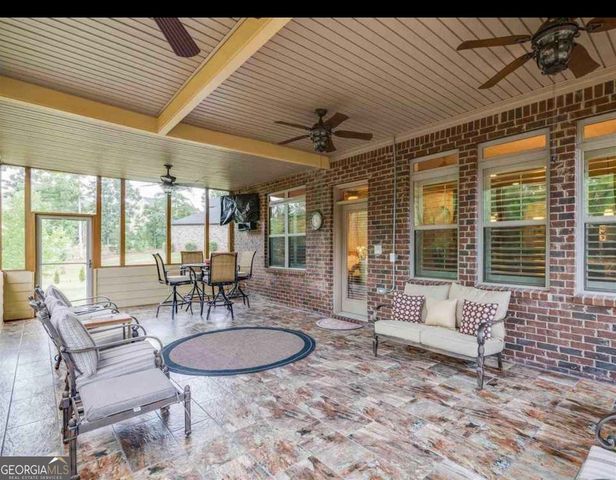 2202 Golden Eagle Drive, Locust Grove, GA 30248