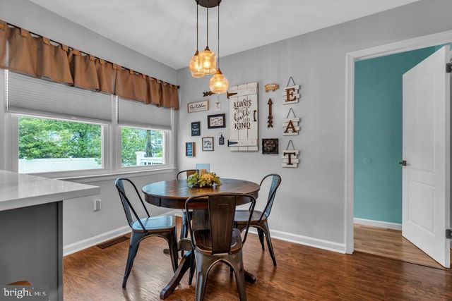 1066 DRIFTWOOD AVENUE, Manahawkin, NJ 08050