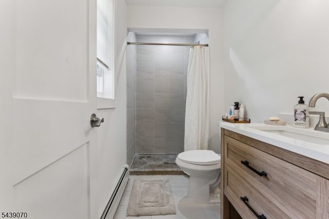 403 E Shore Trl, Sparta Twp., NJ 07871