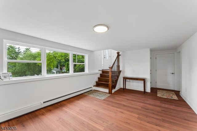 403 E Shore Trl, Sparta Twp., NJ 07871