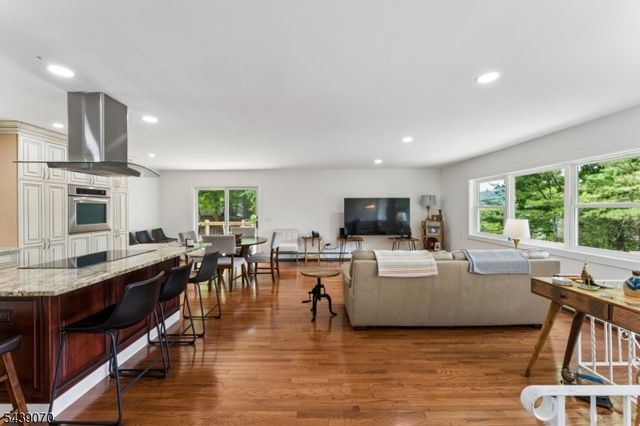403 E Shore Trl, Sparta Twp., NJ 07871