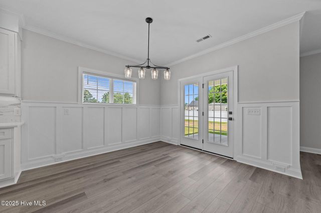 2400 Great Laurel Court, Greenville, NC 27834