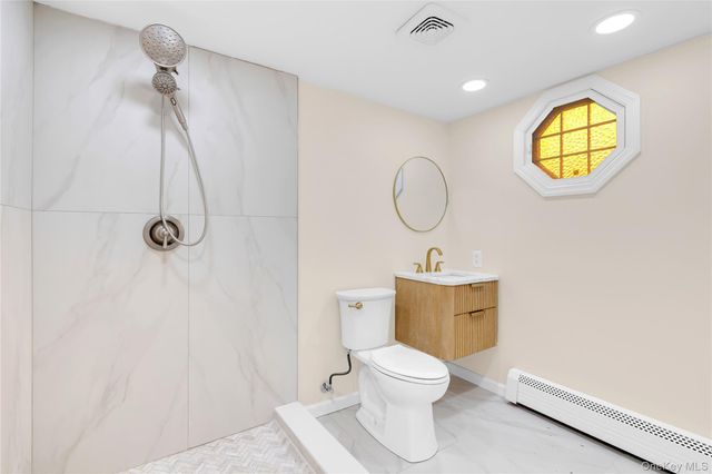 1554 Holiday Park Drive, Wantagh, NY 11793