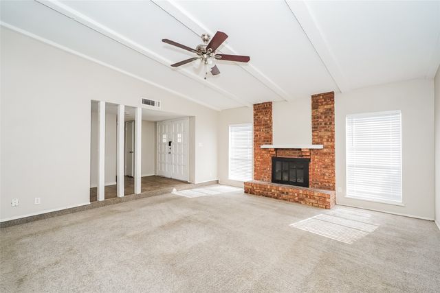 7516 Four Winds Drive, Fort Worth, TX 76133
